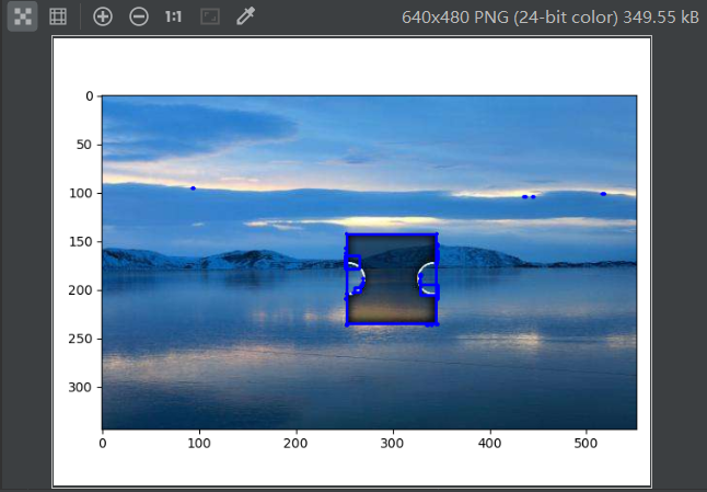 可以看到除了圈出来的区块，还有一些小杂点
